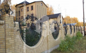 Декоративный металлический забор 55 метров
