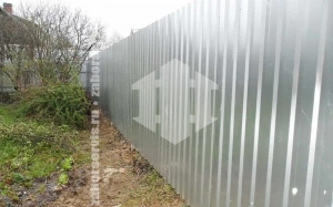 Оцинкованный забор из профнастила 100 метров