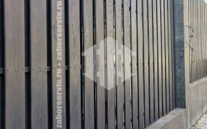 Забор деревянный с ленточным фундаментом 70 метров