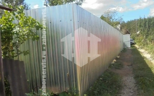 Оцинкованный забор из профнастила 60 метров