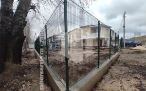 3D забор на ленточном фундаменте 45 метров