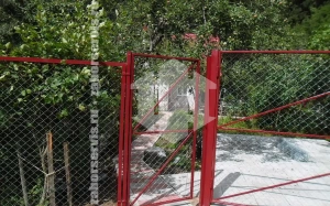 Забор из сетки рабицы в натяг секционный 125 метров