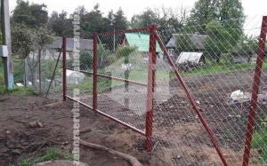 Забор оцинкованный из сетки рабицы 35 метров