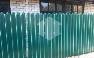Забор из профнастила зеленый 25 метров