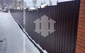 Забор из профнастила на ленточном фундаменте 90 метров