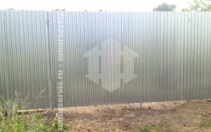 Забор из профнастила оцинкованный 76 метров
